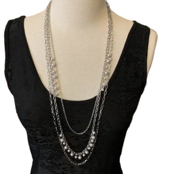 NWT Paparazzi Pearl Pageant Necklace Earrings Set - Picture 2 of 6